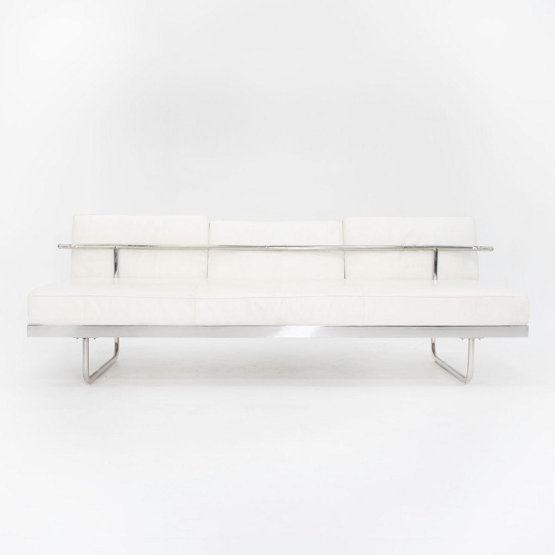 SOLD 2000s LC5 Convertible Daybed / Sofa by Le Corbusier, Pierre Jeanneret, and Charlotte Perriand for Cassina in White Leather