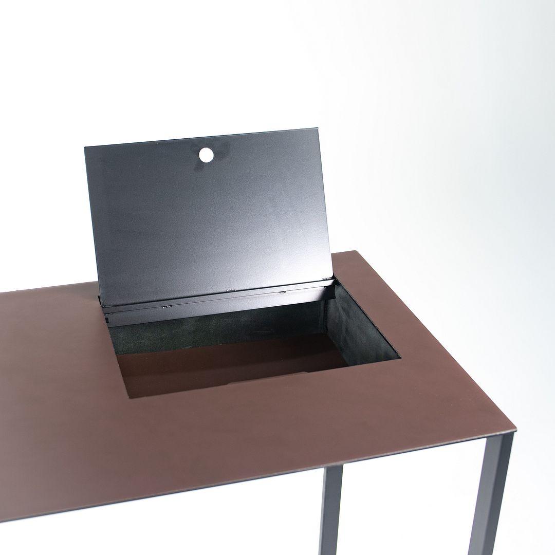2020 Calamo Writing Desk by Gabrielle Rosa for Zanotta