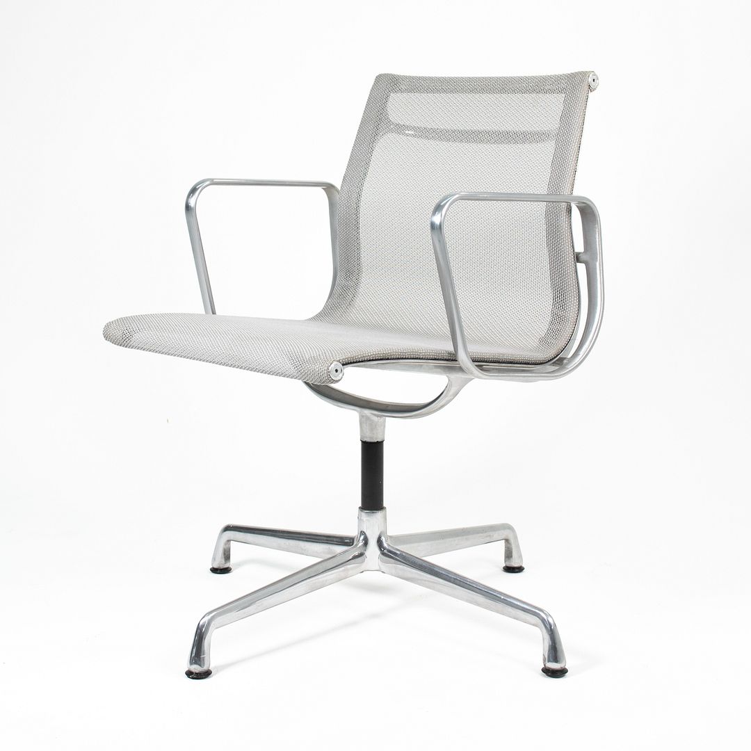 2007 Eames Aluminum Side Chair by Charles and Ray Eames for Herman Miller in Silver Mesh