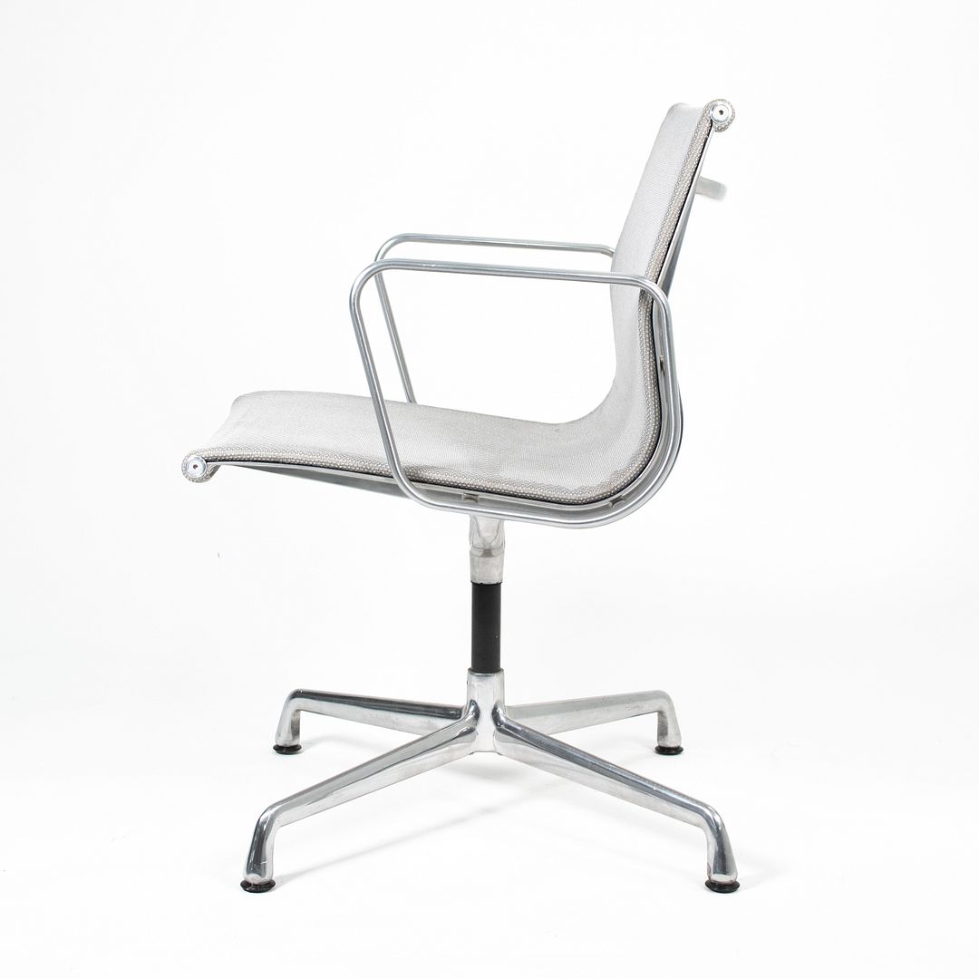 2007 Eames Aluminum Side Chair by Charles and Ray Eames for Herman Miller in Silver Mesh