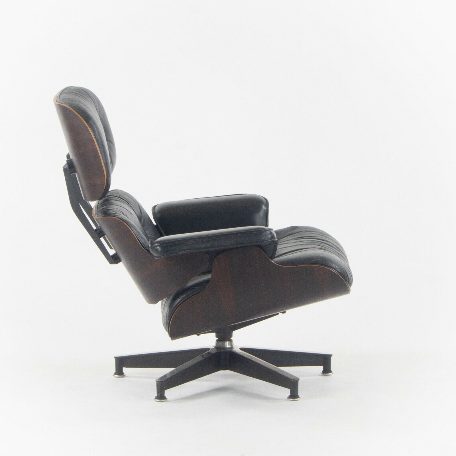 SOLD 1970s Herman Miller Eames Lounge Chair and Ottoman 670 671 Rosewood Leather